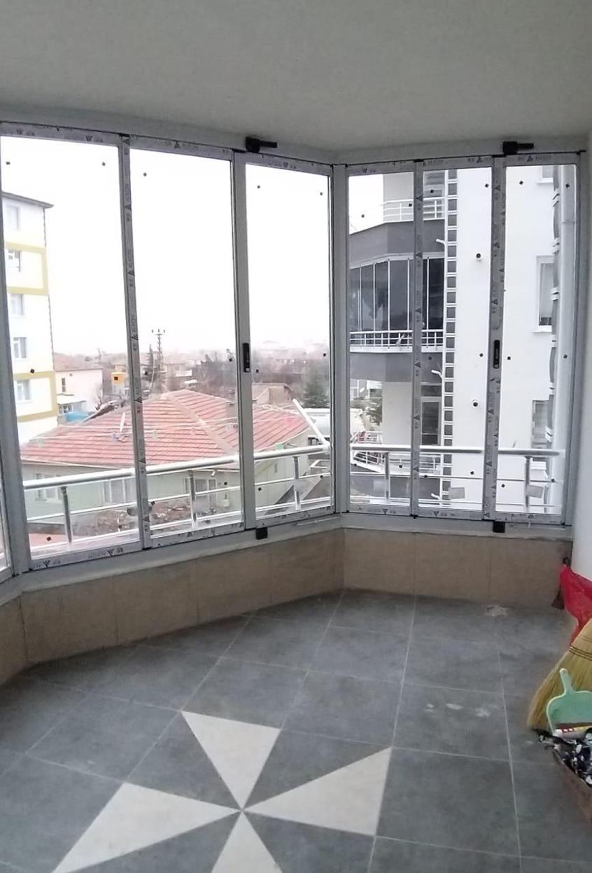 Isıkon Plus Isıcamlı Cam Balkon