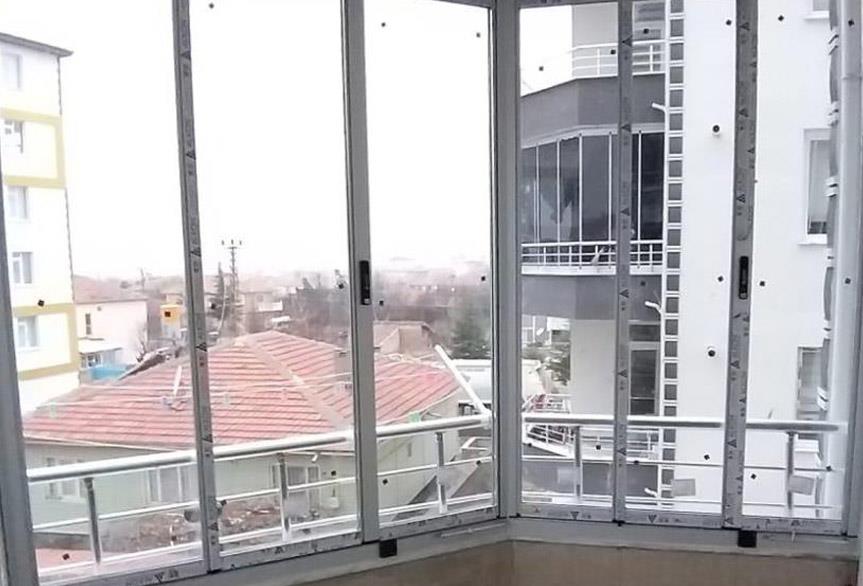 Isıkon Isıcamlı Cam Balkon