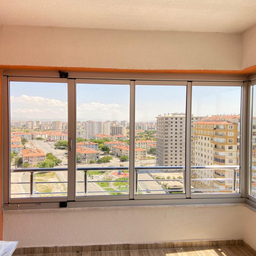 Isıkon Isıcamlı Cam Balkon