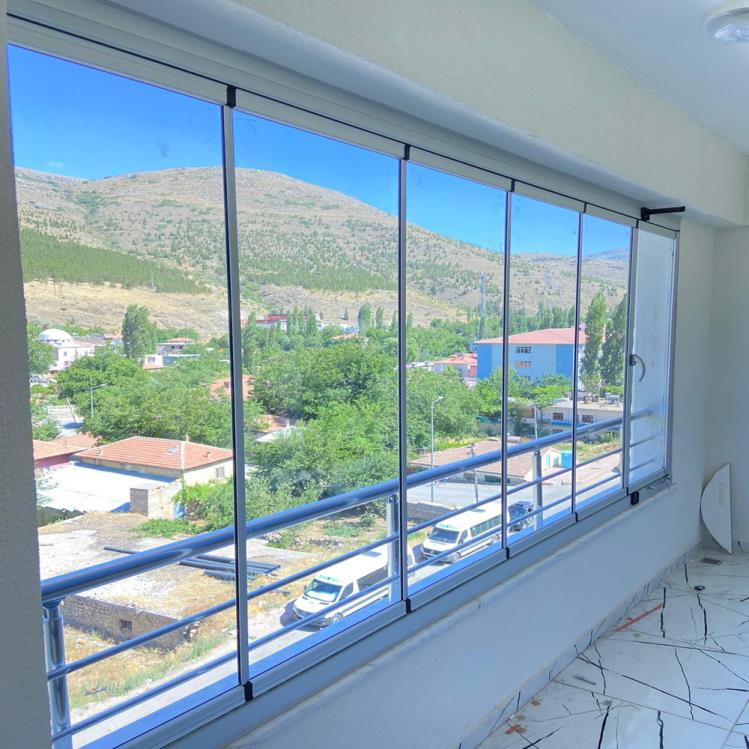 Isıkon Isıcamlı Cam Balkon